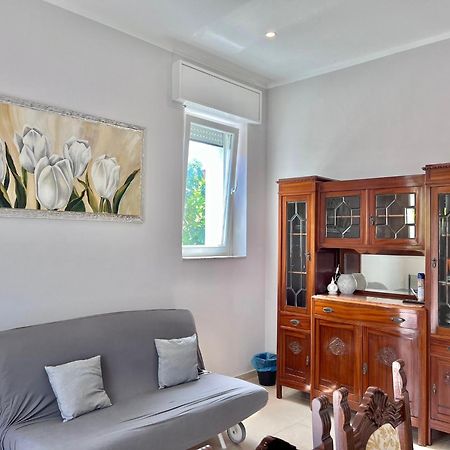 Apt Donati Home, Modernita E Comfort Con Parcheggio Gratuito Privato E Spazio Esterno Privato Cassano D'adda Bagian luar foto
