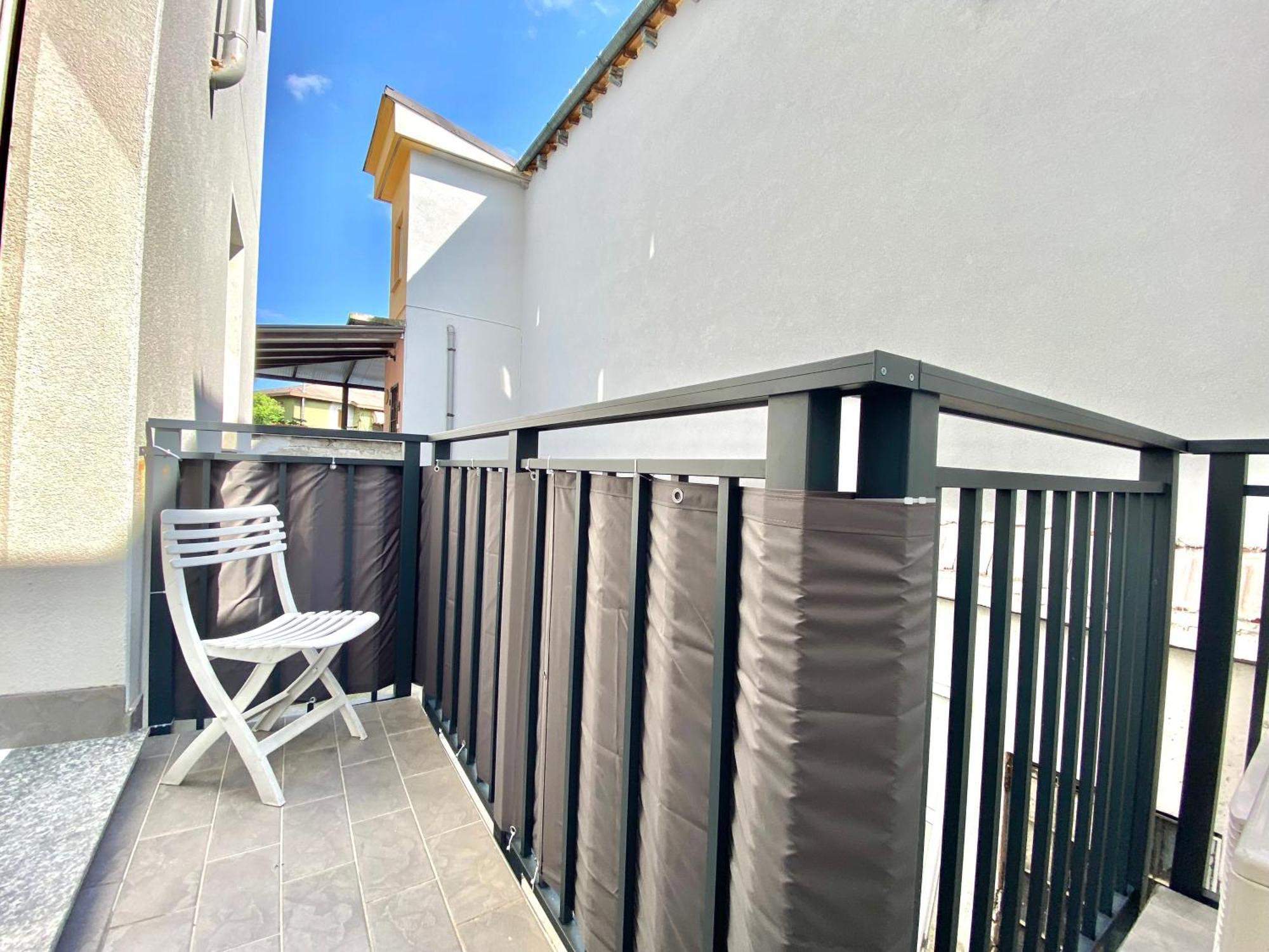 Apt Donati Home, Modernita E Comfort Con Parcheggio Gratuito Privato E Spazio Esterno Privato Cassano D'adda Bagian luar foto