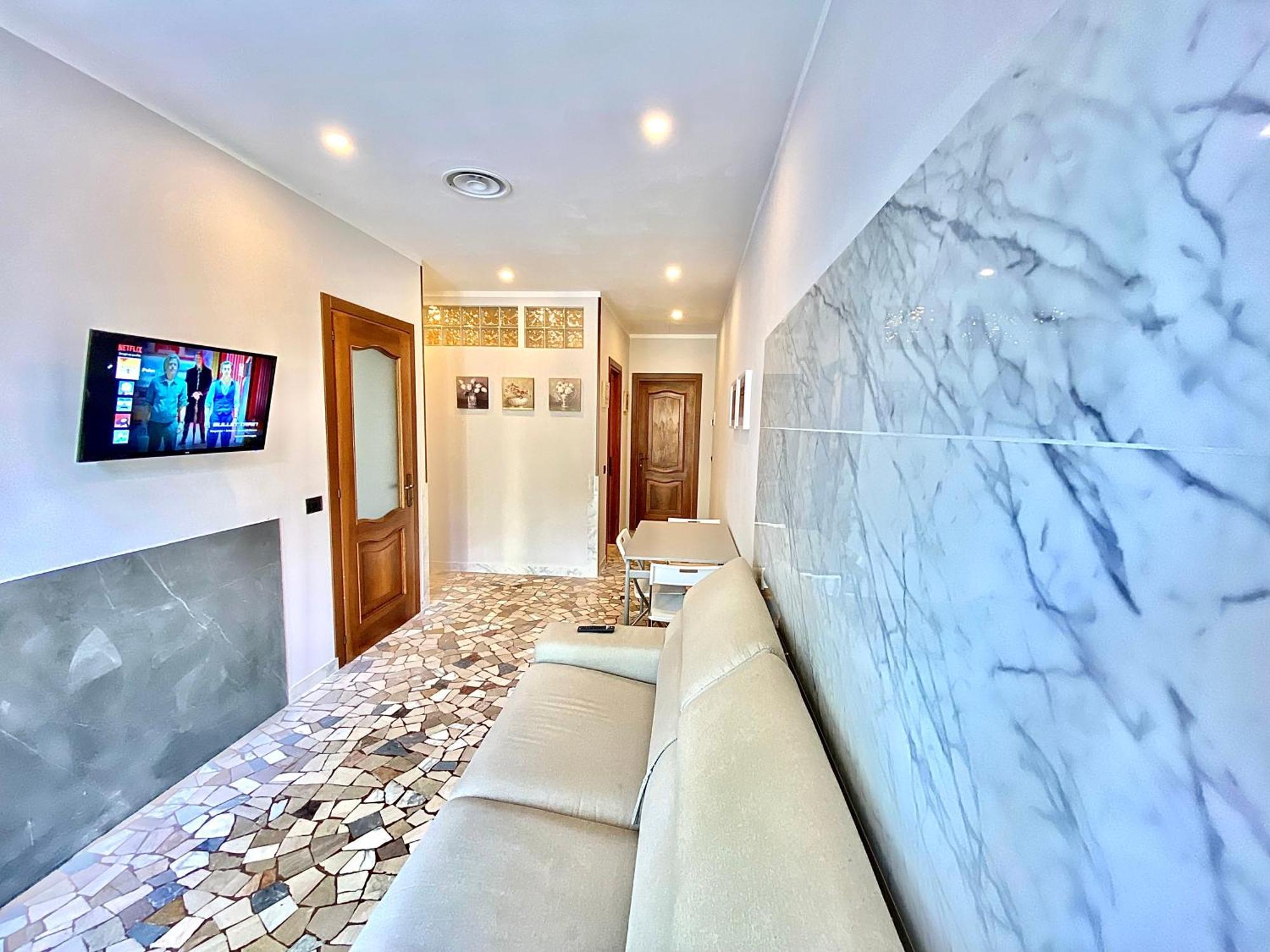 Apt Donati Home, Modernita E Comfort Con Parcheggio Gratuito Privato E Spazio Esterno Privato Cassano D'adda Bagian luar foto