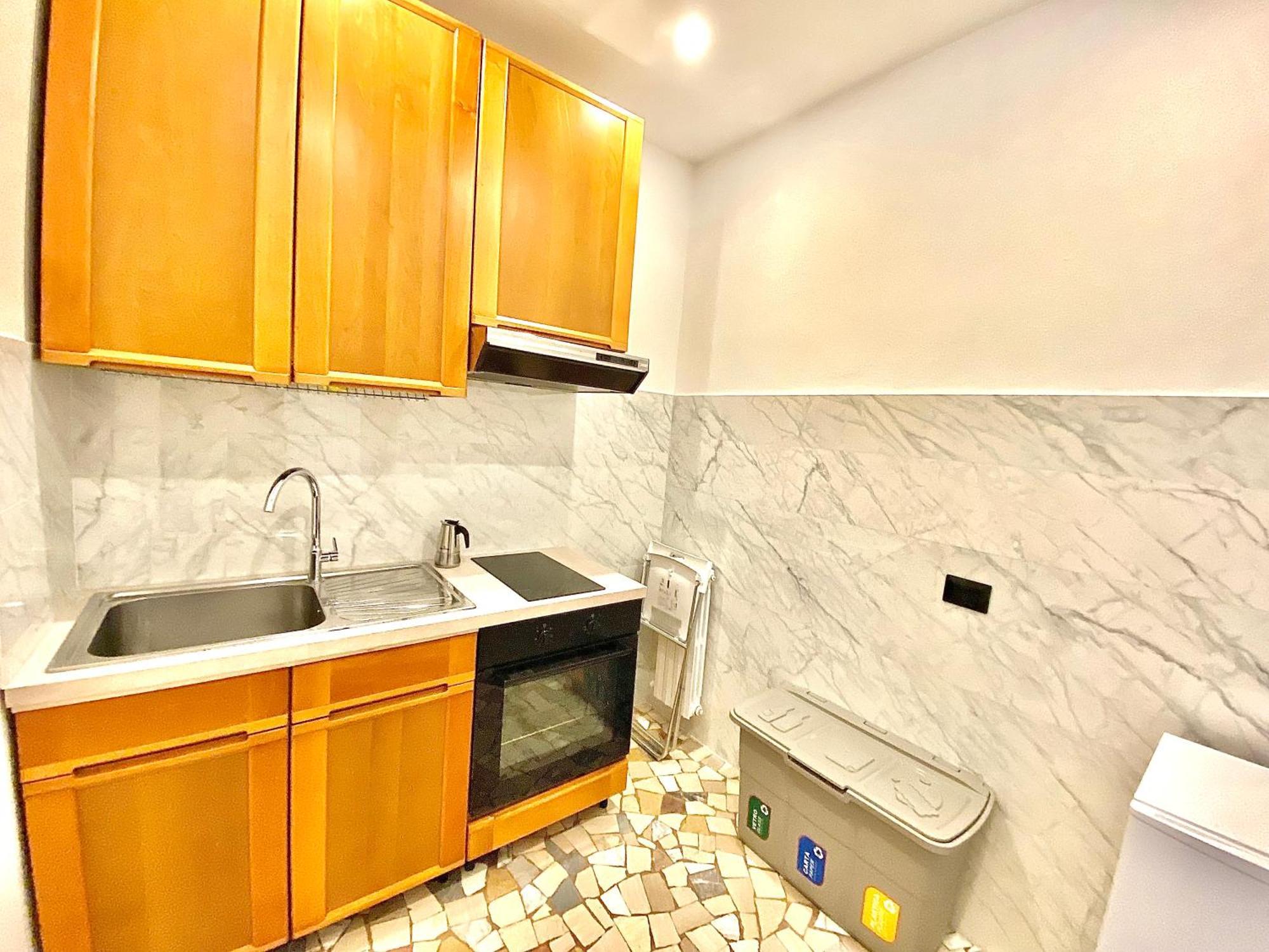 Apt Donati Home, Modernita E Comfort Con Parcheggio Gratuito Privato E Spazio Esterno Privato Cassano D'adda Bagian luar foto