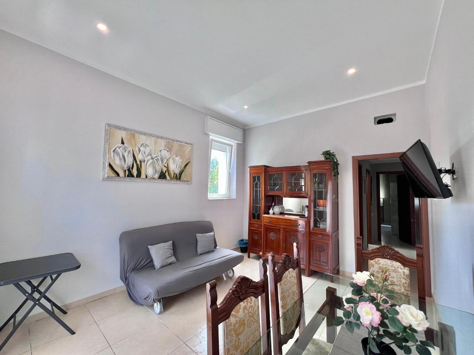 Apt Donati Home, Modernita E Comfort Con Parcheggio Gratuito Privato E Spazio Esterno Privato Cassano D'adda Bagian luar foto