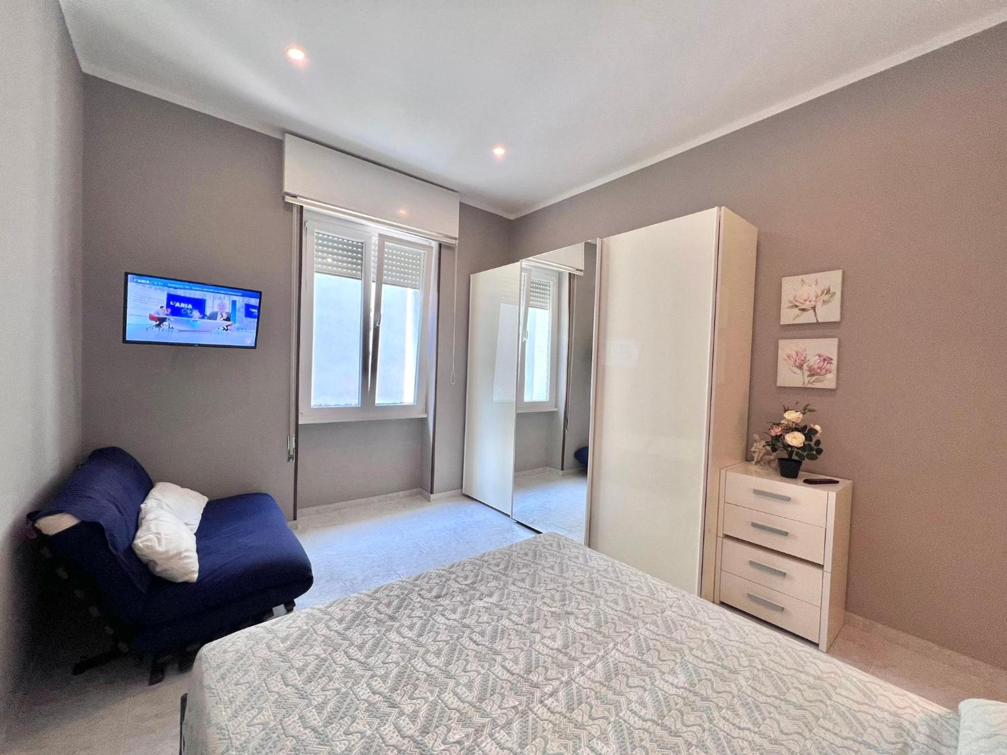 Apt Donati Home, Modernita E Comfort Con Parcheggio Gratuito Privato E Spazio Esterno Privato Cassano D'adda Bagian luar foto